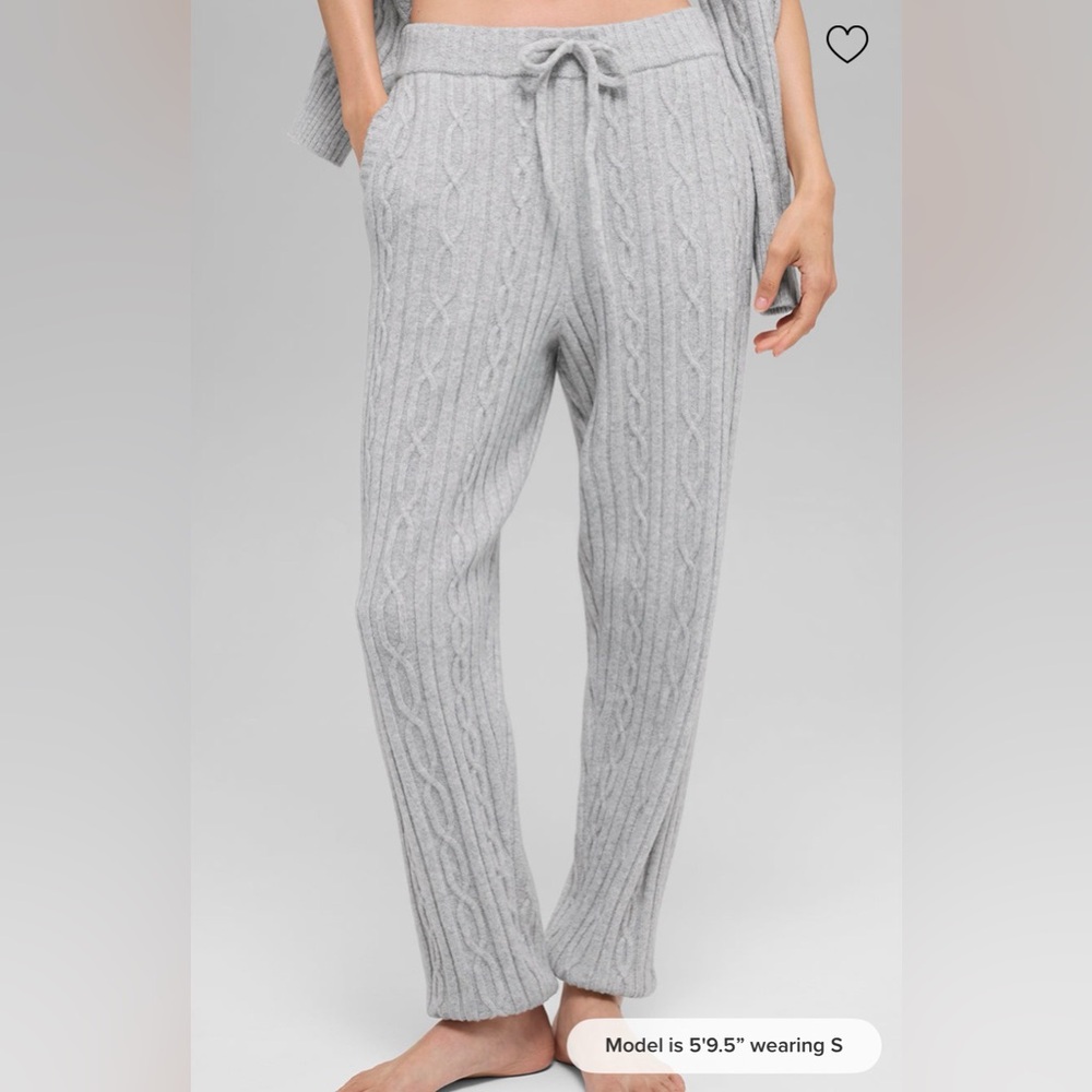 ALO Yoga Cable Knit Winter Bliss Pant